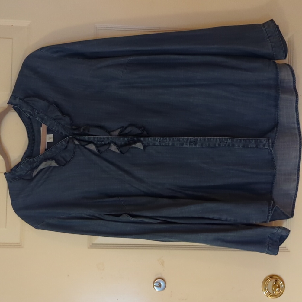 Coldwater Creek button down Jean like shirt with ruffle size 1x